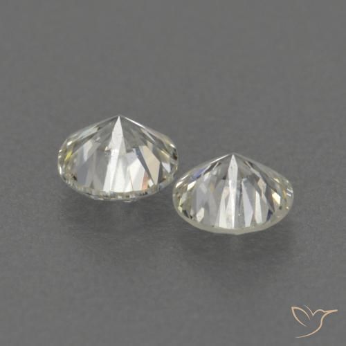 Shop natural 0.19ct I ダイヤモンド gems, ラウンド, from ブラジル at GemSelect. In stock, global shipping!