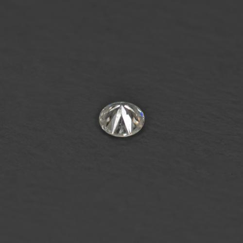 0.01カラットの天然ウォームホワイトダイヤモンド（1.53 mm・ラウンドカット）