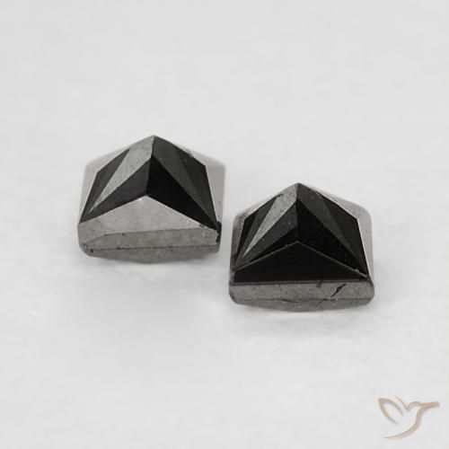 Shop natural 0.18ct ブラック ダイヤモンド gems, 四角形, from インド at GemSelect. In stock, global shipping!