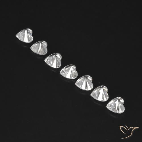 Shop natural 0.53ct F ダイヤモンド gems, 心臓, from ブラジル at GemSelect. In stock, global shipping!
