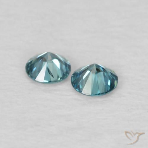 0.09カラットの天然ブルーダイヤモンド（2.24 mm・ラウンドカット）