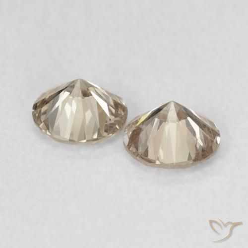 Shop natural 0.56ct ライトブラウン ダイヤモンド gems, ラウンド, from インド at GemSelect. In stock, global shipping!