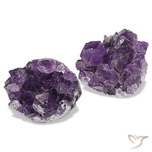 23.60カラットの天然Medium Dark-Violetドゥルージーアメジスト（14.9×12.3 mm・ファンシーシェイプ）