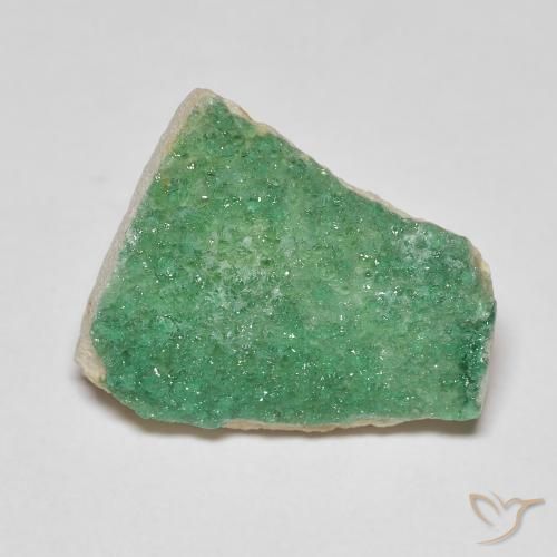 6.88ct 天然 ミディアムグリーン ドルジーバリサイト, ファンシー, オペーク