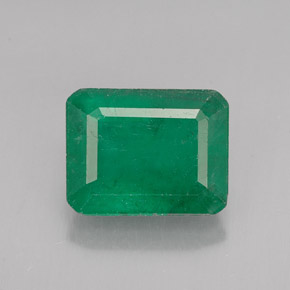 2.98カラットの天然グリーンエメラルド（9.8×7.7 mm・エメラルドカット）
