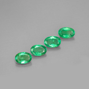 自然派の商品を探す ct グリーン エメラルド 宝石, オーバルカット, コロンビア からGemSelectで. 在庫あり、世界各国へ発送!