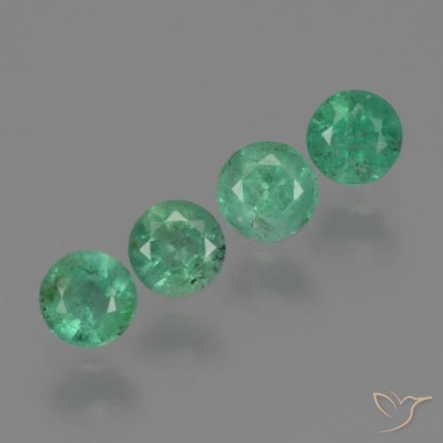 Shop natural 0.87ct ピスタチオグリーン エメラルド gems, ラウンド, from コロンビア at GemSelect. In stock, global shipping!
