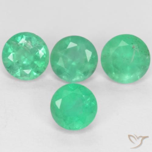 Shop natural 0.73ct ジェイドグリーン エメラルド gems, ラウンド, from コロンビア at GemSelect. In stock, global shipping!