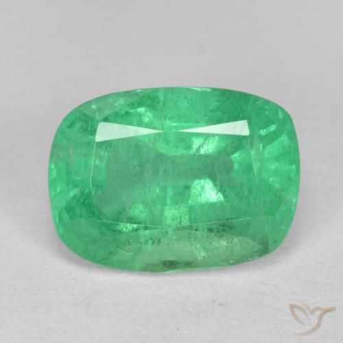 2.17ct 天然 ライトグリーン エメラルド, クッション, I1