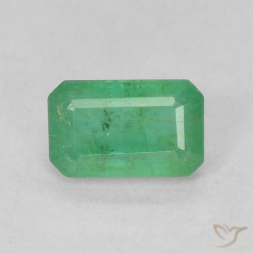 0.69ct 天然 黄みがかったグリーン エメラルド, エメラルドカット, SI