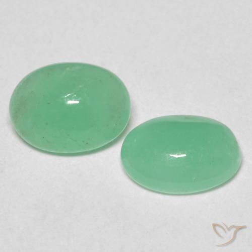 Shop natural 0.99ct シダグリーン エメラルド gems, 楕円形, from コロンビア at GemSelect. In stock, global shipping!