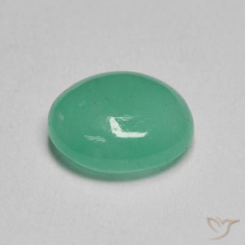 1.35カラットの天然Medium Light-Greenエメラルド、楕円形、半透明
