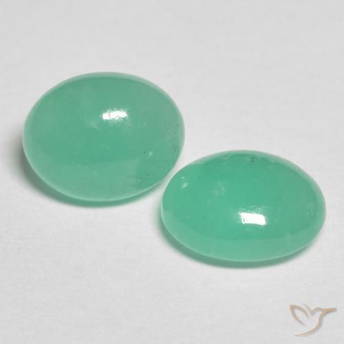 Shop natural 1.93ct ピスタチオグリーン エメラルド gems, 楕円形, from コロンビア at GemSelect. In stock, global shipping!