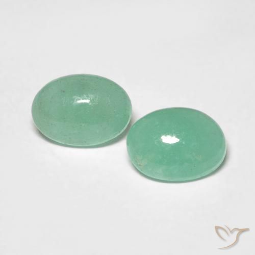 Shop natural 1.01ct ピスタチオグリーン エメラルド gems, 楕円形, from コロンビア at GemSelect. In stock, global shipping!