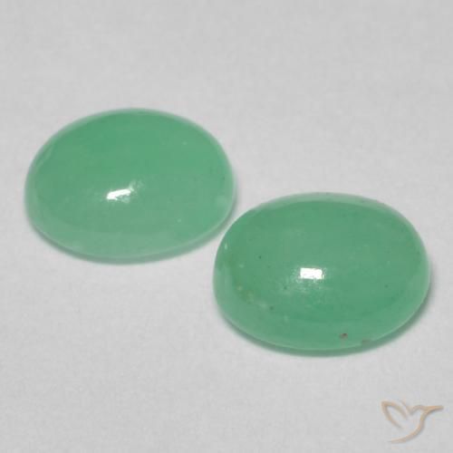 Shop natural 0.89ct ライトグリーン エメラルド gems, 楕円形, from コロンビア at GemSelect. In stock, global shipping!