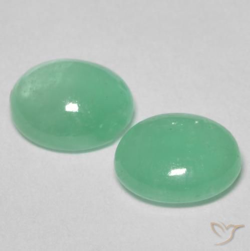 Shop natural 1.35ct 鮮やかなグリーン エメラルド gems, 楕円形, from コロンビア at GemSelect. In stock, global shipping!
