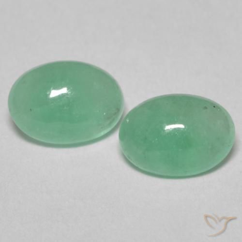 Shop natural 0.95ct ピスタチオグリーン エメラルド gems, 楕円形, from コロンビア at GemSelect. In stock, global shipping!