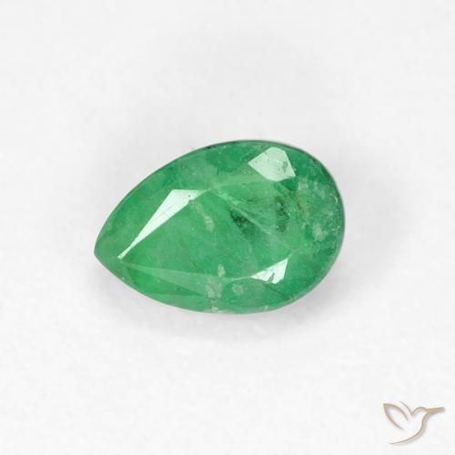 0.51カラットの天然シャムロックグリーンエメラルド（6×4.1 mm・洋梨の形）