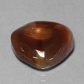 8.20カラットの天然マルチカラーファイアーアゲート（15.5×14.6 mm・透明）