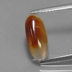 2.00カラットの天然マルチカラーファイアーアゲート（13×5.8 mm・透明）