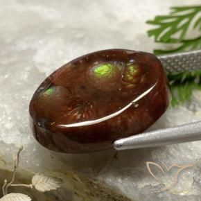 6.00カラットの天然マルチカラーファイアアゲート、オーバルカット、オペーク