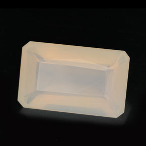 6.02カラットの天然ホワイトイエローファイアオパール、透明、透明/半透明