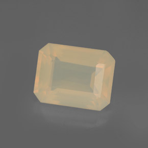 2.88カラットの天然ホワイトオレンジファイアーオパール（10.5×8.2 mm・透明）