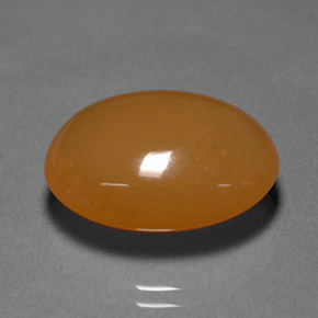 12.70カラットの天然イエローオレンジファイアーオパール（19.3×14.9 mm・オーバルカット）