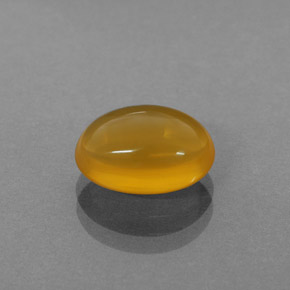 2.62カラットの天然イエローオレンジファイアーオパール（10.7×7.7 mm・透明）
