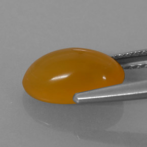 1.85カラットの天然イエローオレンジファイアーオパール（10.5×6.3 mm・オーバルカット）