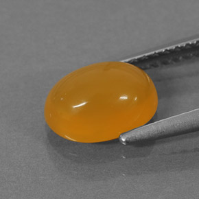 1.30カラットの天然オレンジファイアーオパール（8.7×6.5 mm・オーバルカット）
