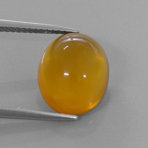 4.84カラットの天然イエローオレンジファイアーオパール（12.7×10.2 mm・オーバルカット）