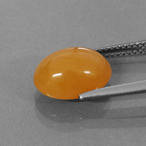 3.18カラットの天然イエローオレンジファイアーオパール（11.5×8.4 mm・オーバルカット）