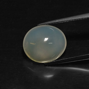 5.14カラットの天然イエロー＆ホワイトファイアーオパール（13.3×11.4 mm・透明）
