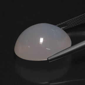 21.10カラットの天然青みがかった白ファイアーオパール（20.5×17 mm・透明）