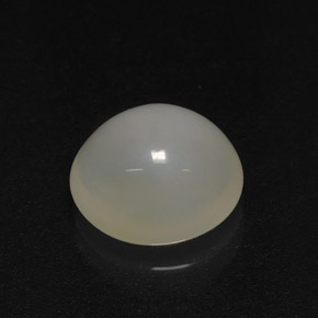 2.93カラットの天然ライトイエローファイアーオパール（10.3×9.3 mm・透明）