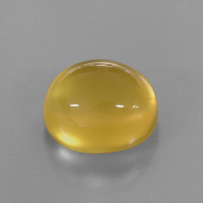 9.05カラットの天然イエローファイアーオパール（14.3×12.4 mm・透明）