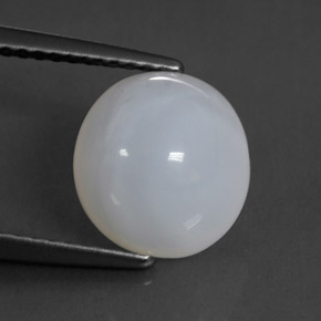 2.79カラットの天然ホワイトファイアーオパール（9.7×9.1 mm・透明）