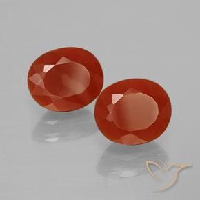 Shop natural 2.35ct ミディアムレッド ファイアオパール gems, 楕円形, from メキシコ at GemSelect. In stock, global shipping!