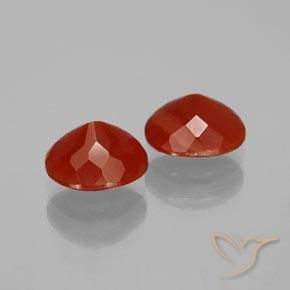 Shop natural 2.35ct ミディアムレッド ファイアオパール gems, 楕円形, from メキシコ at GemSelect. In stock, global shipping!