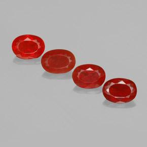 3.82カラットの天然ファイアレッドファイアーオパール（8.3×6 mm・オーバルカット）