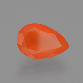 1.28カラットの天然オレンジファイアーオパール（11.3×7.4 mm・洋梨の形）