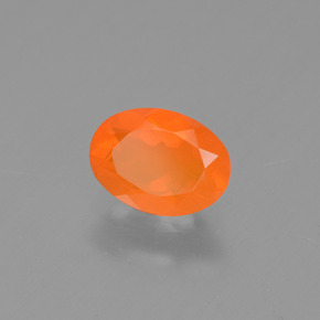 0.48カラットの天然オレンジファイアーオパール（7×5.1 mm・オーバルカット）