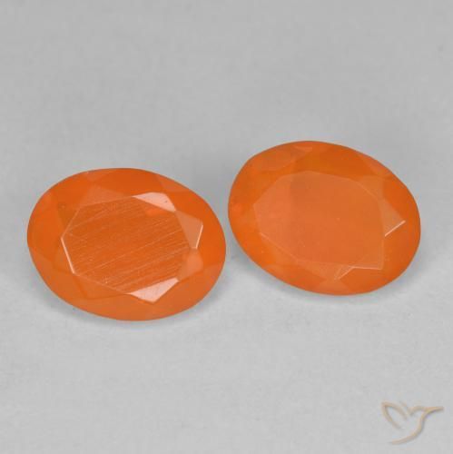 Shop natural 1.33ct ウォームアプリコットオレンジ ファイアオパール gems, 楕円形, from メキシコ at GemSelect. In stock, global shipping!