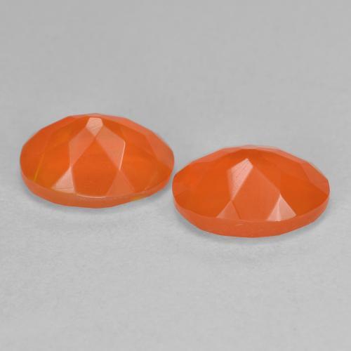 1.50カラットの天然ファイアオレンジファイアーオパール（8×6 mm・オーバルカット）