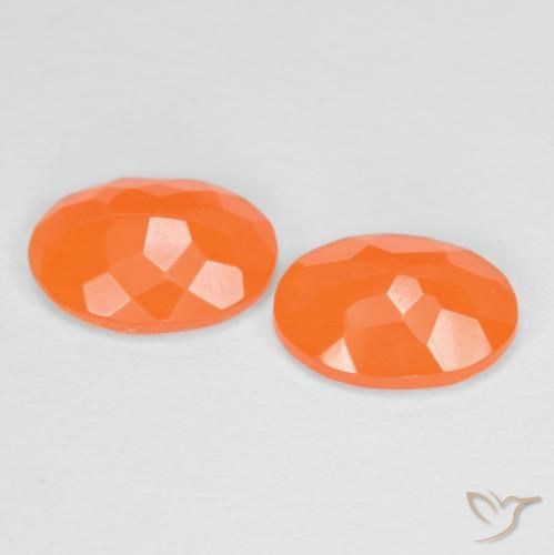 Shop natural 1.08ct ウォームアプリコットオレンジ ファイアオパール gems, 楕円形, from メキシコ at GemSelect. In stock, global shipping!