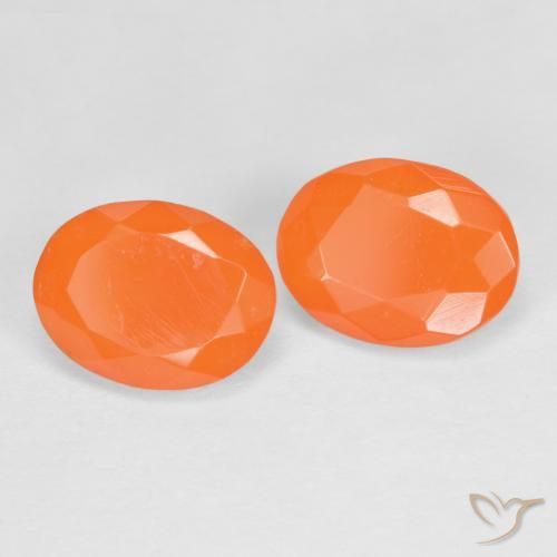 Shop natural 1.45ct ミディアムオレンジ ファイアオパール gems, 楕円形, from メキシコ at GemSelect. In stock, global shipping!