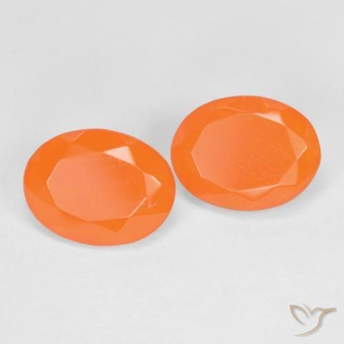 Shop natural 1.56ct ミディアムオレンジ ファイアオパール gems, 楕円形, from メキシコ at GemSelect. In stock, global shipping!