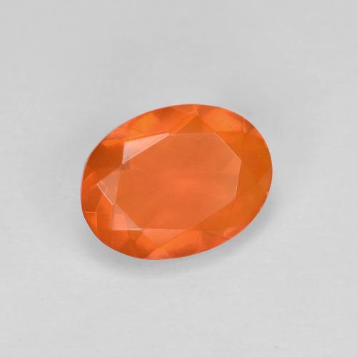 0.67カラットの天然鮮やかなオレンジファイアーオパール（8×6.1 mm・オーバルカット）