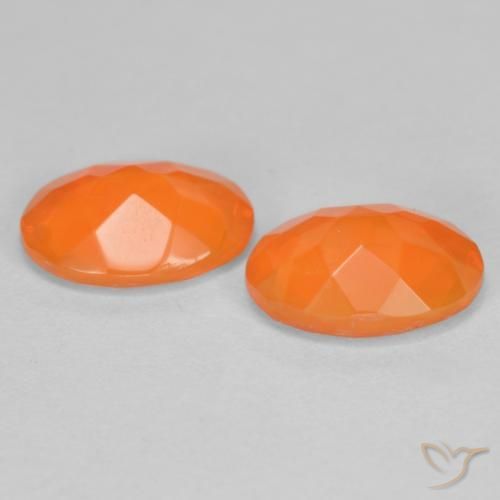 Shop natural 1.26ct ミディアムオレンジ ファイアオパール gems, 楕円形, from メキシコ at GemSelect. In stock, global shipping!